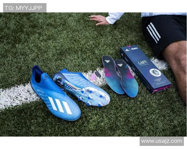 足球明星联手设计个性鞋垫展现运动风采与时尚魅力 足球明星联手设计个性鞋垫展现运动风采与时尚魅力